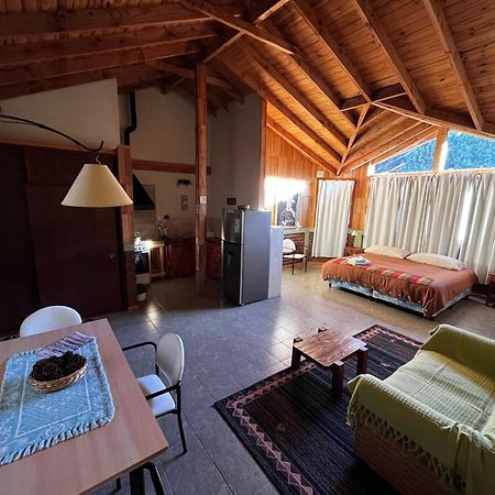 Rio Mel Lodge Villa Meliquina Exteriör bild